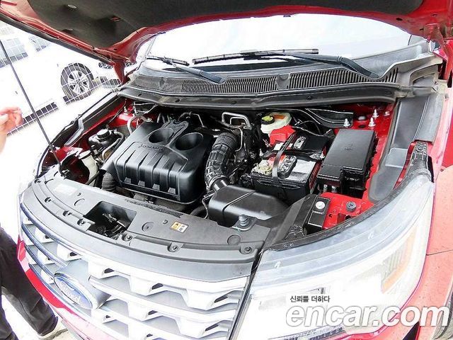 Ford Explorer 2.3 Limited 4WD 5th 2016 — фото 23