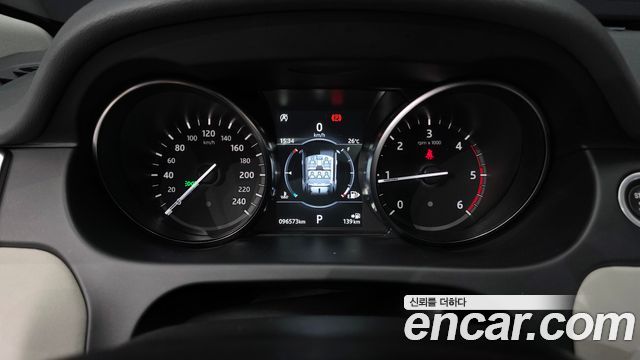 Land Rover Discovery Sport 2.0 TD4 SE (150PS) 2018 — фото 8