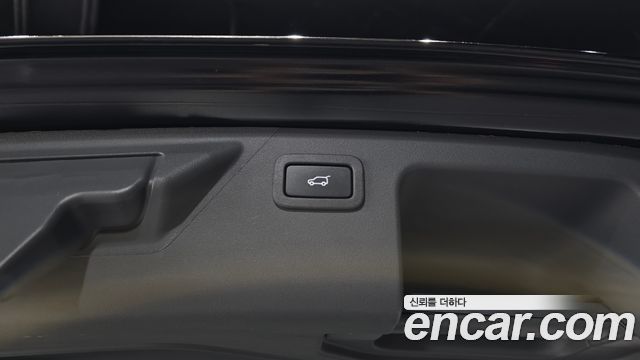 Land Rover Discovery Sport 2.0 TD4 SE (150PS) 2018 — фото 17