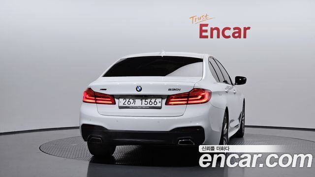 BMW 5 Series (G30) 530i xDrive M Sport Package Plus 2017 — фото 4