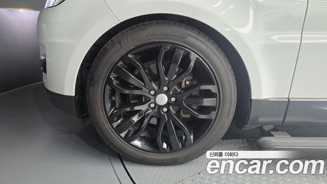 Land Rover Range Rover Sport (II) 3.0 SC HSE Dynamic 2016 — фото 5