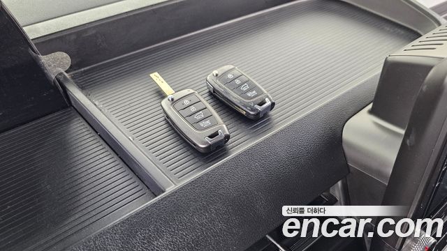 Hyundai Staria Cargo 3-Seater Smart 2022 — фото 17