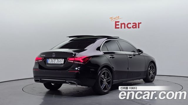 Mercedes-Benz A-Class (W177) A220 Sedan 2020 — фото 2