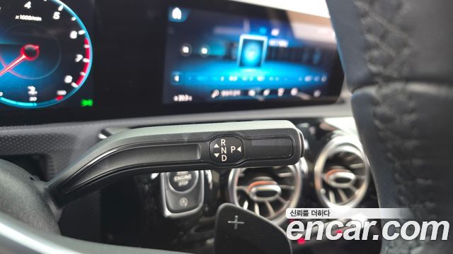 Mercedes-Benz A-Class (W177) A220 Sedan 2020 — фото 9
