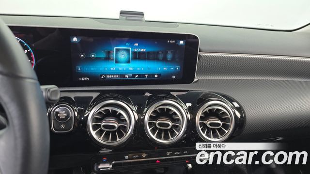 Mercedes-Benz A-Class (W177) A220 Sedan 2020 — фото 12
