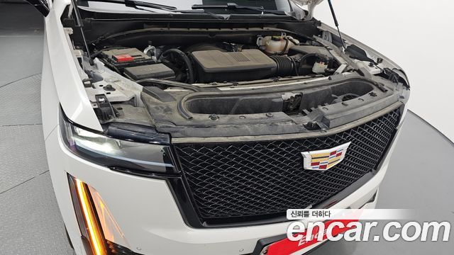 Cadillac Escalade (V) 6.2 ESV ESV Sports Platinum 2023 — фото 6