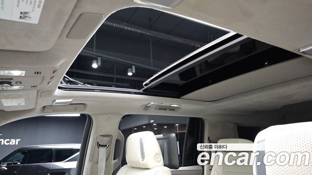 Cadillac Escalade (V) 6.2 ESV ESV Sports Platinum 2023 — фото 34