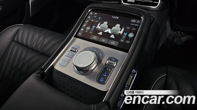 Genesis G90 (RS4) Gasoline 3.5 Turbo AWD 2023 — фото 17