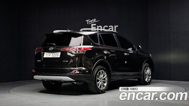 Toyota RAV4 2.5 2WD 4th 2017 — фото 2