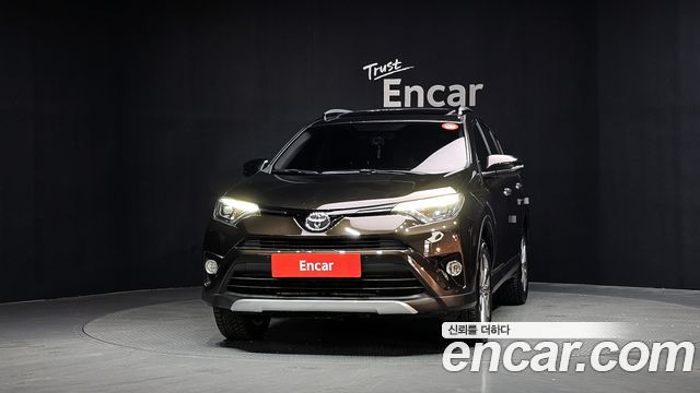 Toyota RAV4 2.5 2WD 4th 2017 — фото 3