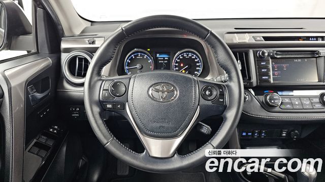 Toyota RAV4 2.5 2WD 4th 2017 — фото 13