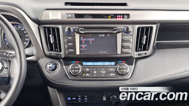Toyota RAV4 2.5 2WD 4th 2017 — фото 14