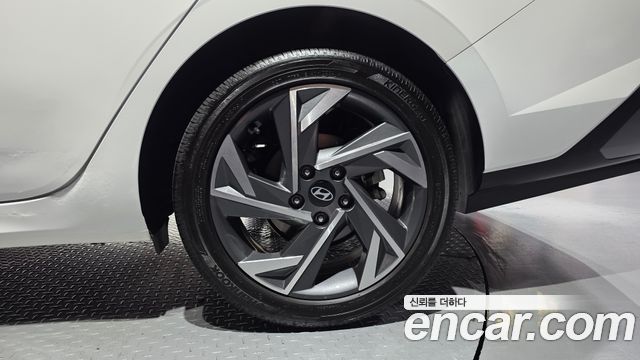Hyundai Avante (CN7) 1.6 Inspiration 2024 — фото 21