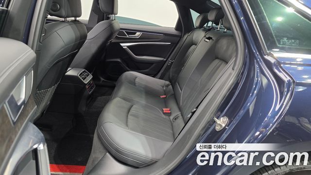 Audi A6 (C8) 45 TDI Quattro Premium 2021 — фото 11