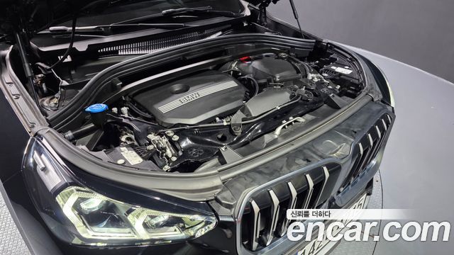 BMW X1 (U11) xDrive 20i xLine 2024 — фото 6