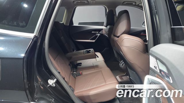 BMW X1 (U11) xDrive 20i xLine 2024 — фото 12
