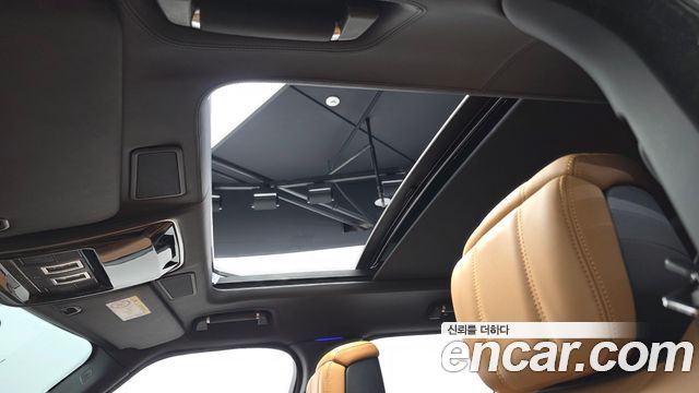 Land Rover Range Rover (IV) D350 AB Disel 2022 — фото 17