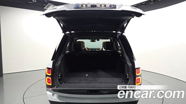 Land Rover Range Rover (IV) D350 AB Disel 2022 — фото 20