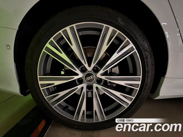 Audi A6 (C8) 45 TDI Quattro Premium 2022 — фото 5