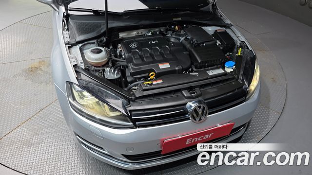 Volkswagen Golf (VII) 2.0 TDI 2015 — фото 6