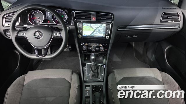 Volkswagen Golf (VII) 2.0 TDI 2015 — фото 7
