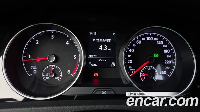 Volkswagen Golf (VII) 2.0 TDI 2015 — фото 8