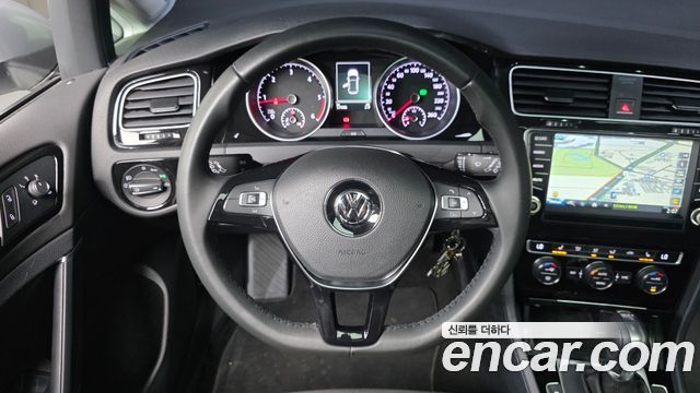 Volkswagen Golf (VII) 2.0 TDI 2015 — фото 13