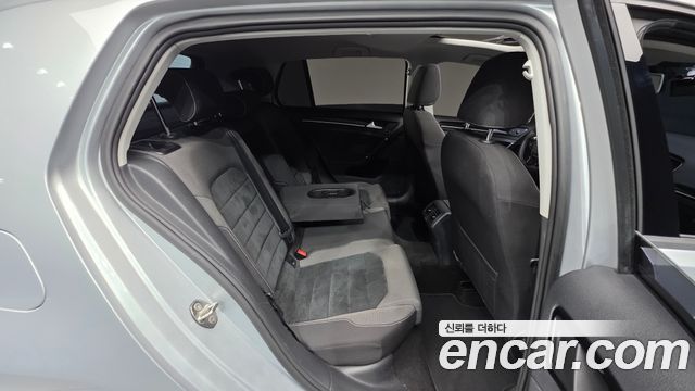 Volkswagen Golf (VII) 2.0 TDI 2015 — фото 18