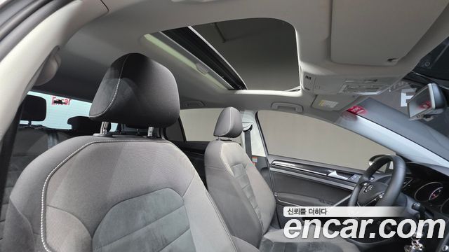 Volkswagen Golf (VII) 2.0 TDI 2015 — фото 20