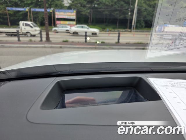 Hyundai Grandeur (GN7) 3.5 LPG 2WD Premium 2023 — фото 12