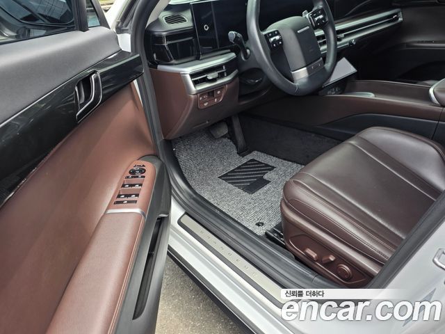 Hyundai Grandeur (GN7) 3.5 LPG 2WD Premium 2023 — фото 13