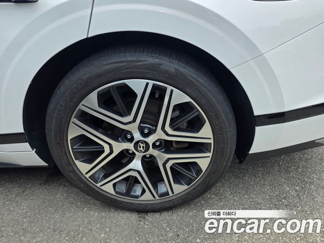 Hyundai Grandeur (GN7) 3.5 LPG 2WD Premium 2023 — фото 14