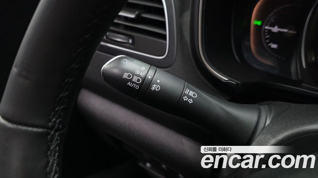 Renault Korea QM6 2.0 LPe RE Signature 2WD 2020 — фото 28