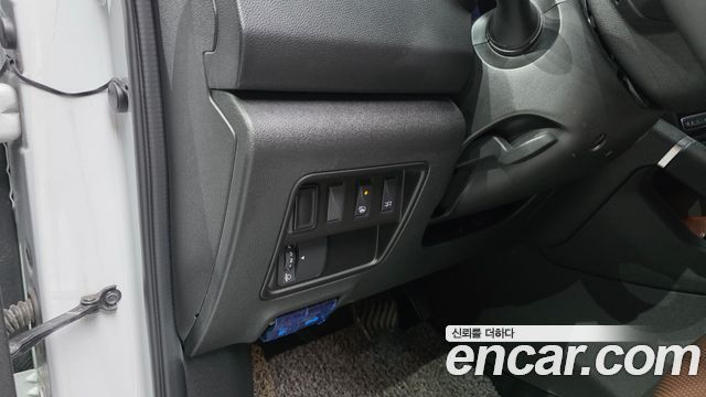 Renault Korea QM6 2.0 LPe RE Signature 2WD 2020 — фото 30