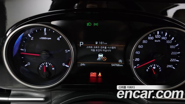 Kia Carnival (IV) Diesel 9-Seater Prestige 2023 — фото 8