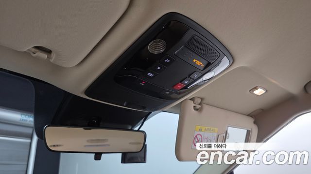 Kia Carnival (IV) Diesel 9-Seater Prestige 2023 — фото 18