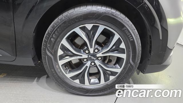 Kia Carnival (IV) Diesel 9-Seater Prestige 2023 — фото 21