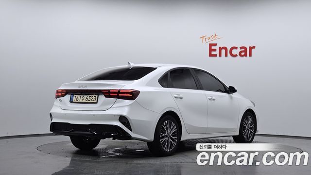 Kia K3 (II) 1.6 Prestige 2022 — фото 2