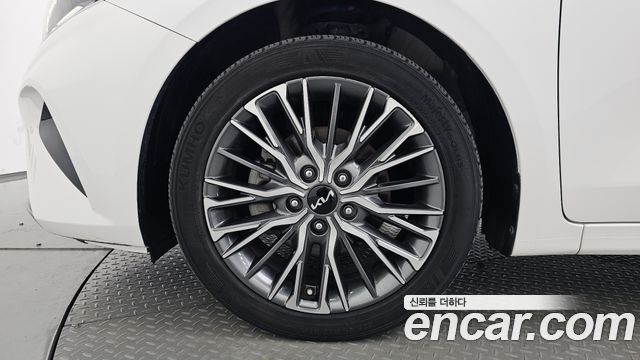Kia K3 (II) 1.6 Prestige 2022 — фото 5