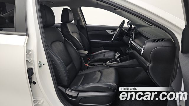Kia K3 (II) 1.6 Prestige 2022 — фото 11