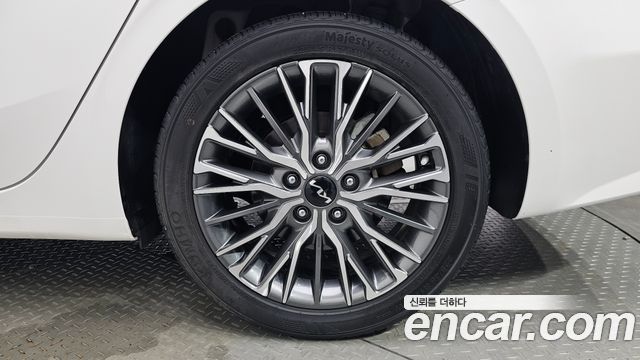 Kia K3 (II) 1.6 Prestige 2022 — фото 21