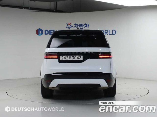 Land Rover Discovery 5 P360 Dynamic HSE 2025 — фото 4