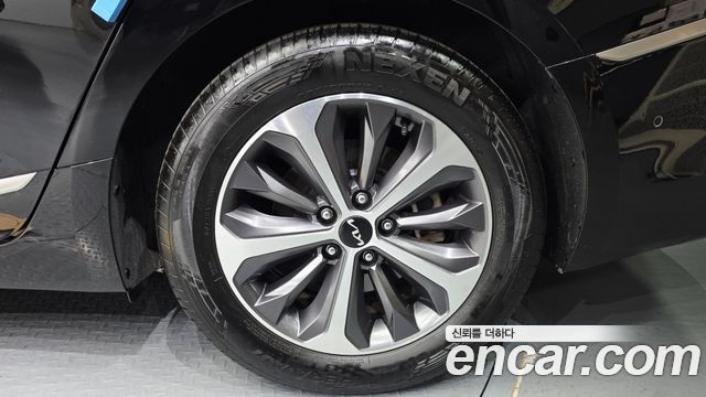 Kia K8 Hybrid Noblesse 2023 — фото 27