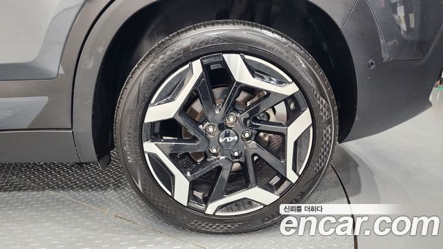 Kia Seltos Gasoline 2.0 2WD Signature 2023 — фото 21