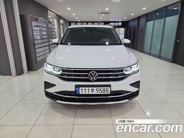 Volkswagen Tiguan (II) 2.0 TDI Prestige 2023 — фото 2