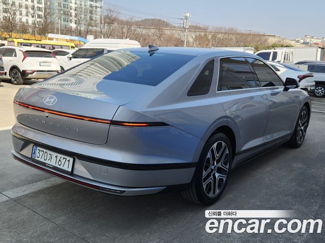 Hyundai Grandeur (GN7) 2,5 Gasoline 2WD Premium 2023 — фото 5