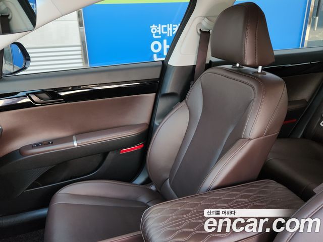 Hyundai Grandeur (GN7) 2,5 Gasoline 2WD Premium 2023 — фото 10