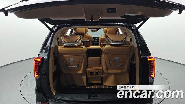Kia Carnival (IV) Gasoline 9-Seater Hi Limousine (7-seater Limousine(Special vehicle) 2024 — фото 20