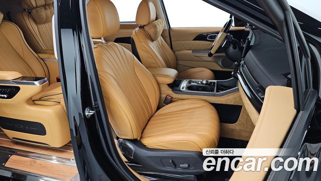 Kia Carnival (IV) Gasoline 9-Seater Hi Limousine (7-seater Limousine(Special vehicle) 2024 — фото 26