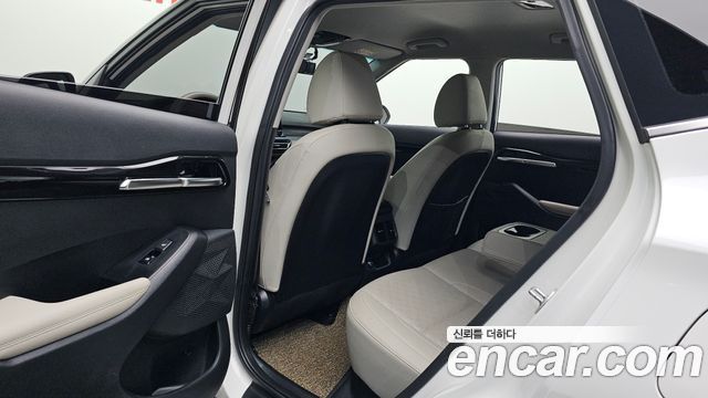 Kia Seltos Gasoline 1.6 Turbo 2WD Signature 2022 — фото 11